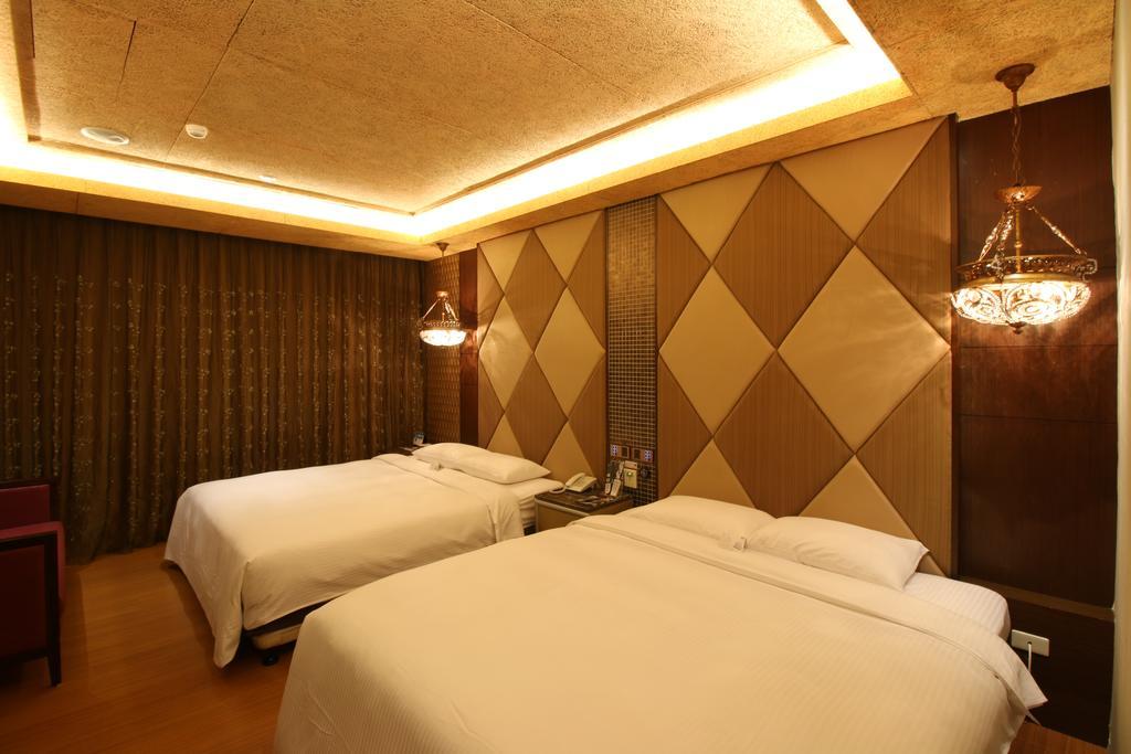 R7 Hotel Гаосюн Екстер'єр фото
