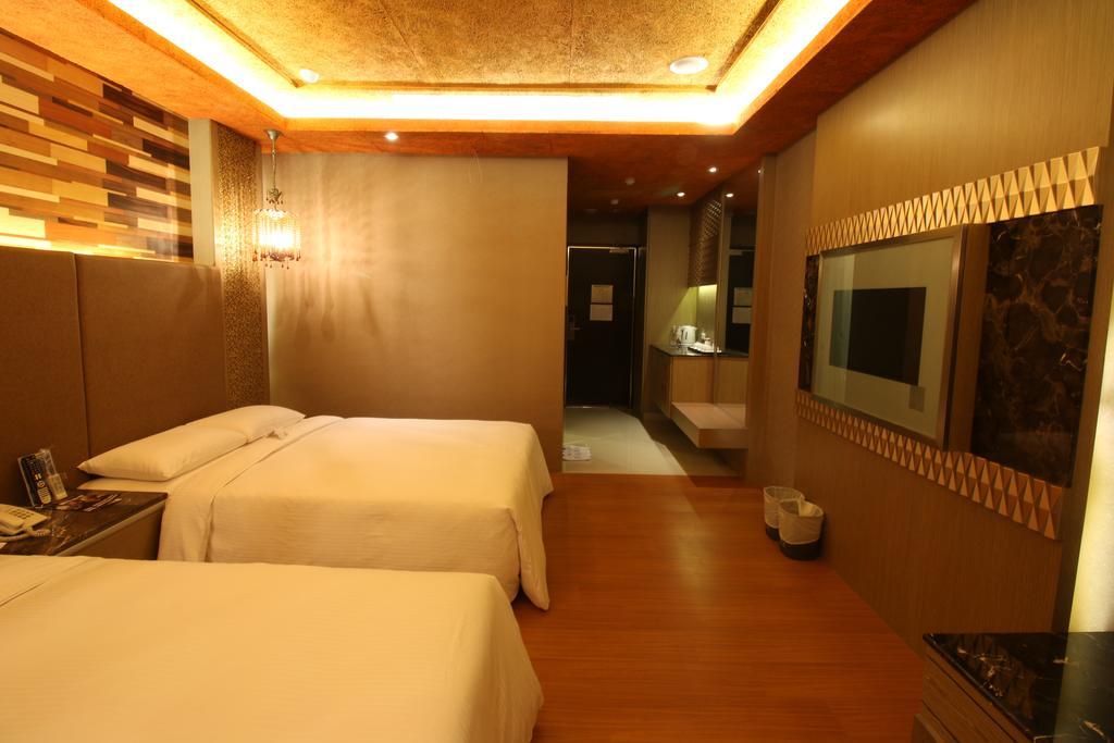 R7 Hotel Гаосюн Екстер'єр фото